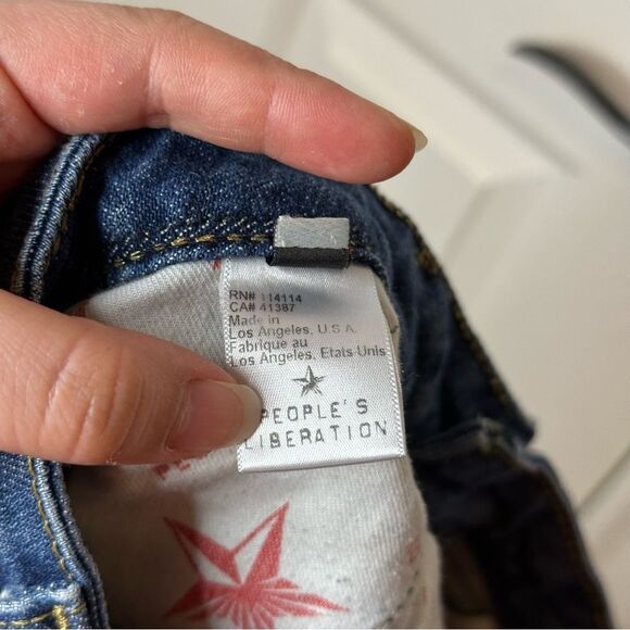 Y2K People’s Liberation Medium Wash Star Embroidered Lowrise Bootcut Jean Sz 29 - Picture 9 of 10